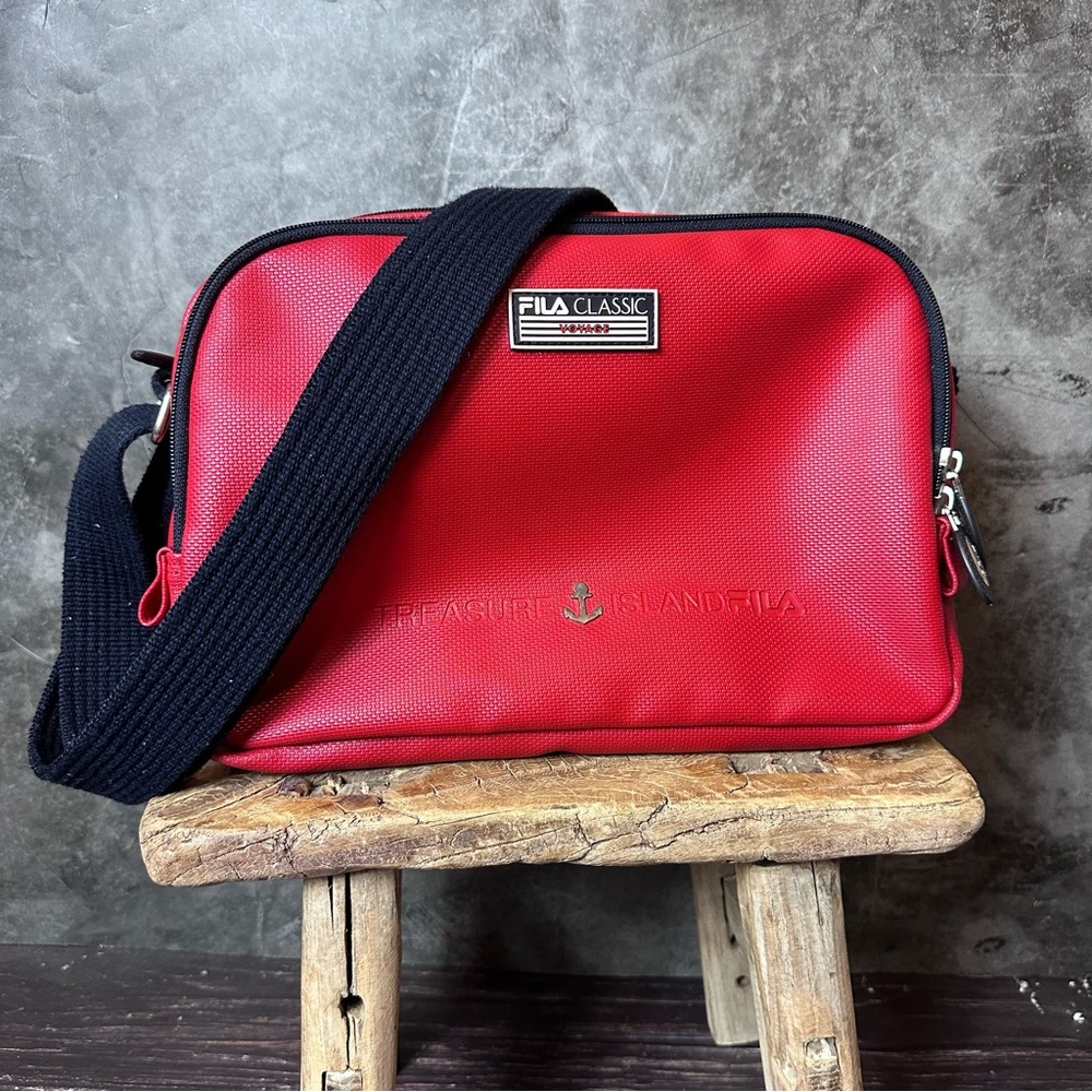 Fila Classic Vintage Treasure Island Voyage Bag